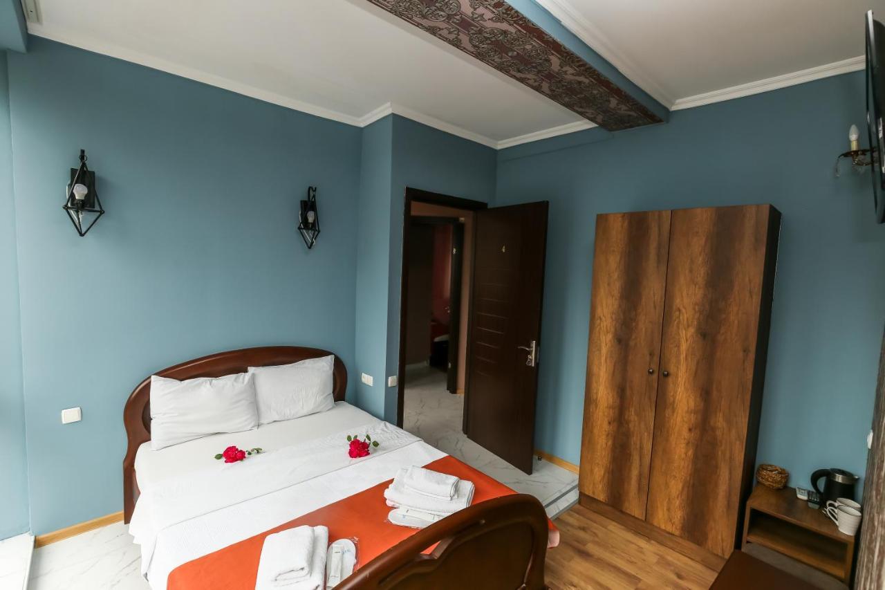David Hotel Kutaisi Esterno foto
