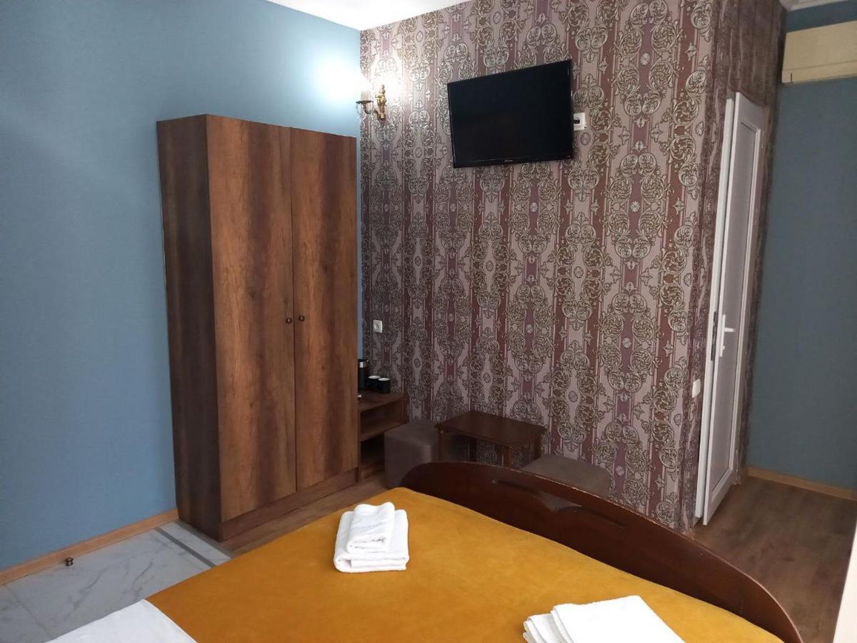 David Hotel Kutaisi Esterno foto