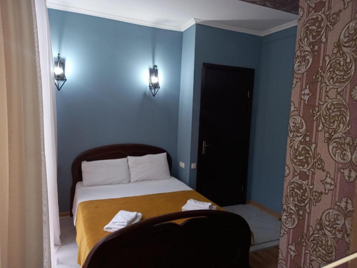 David Hotel Kutaisi Esterno foto