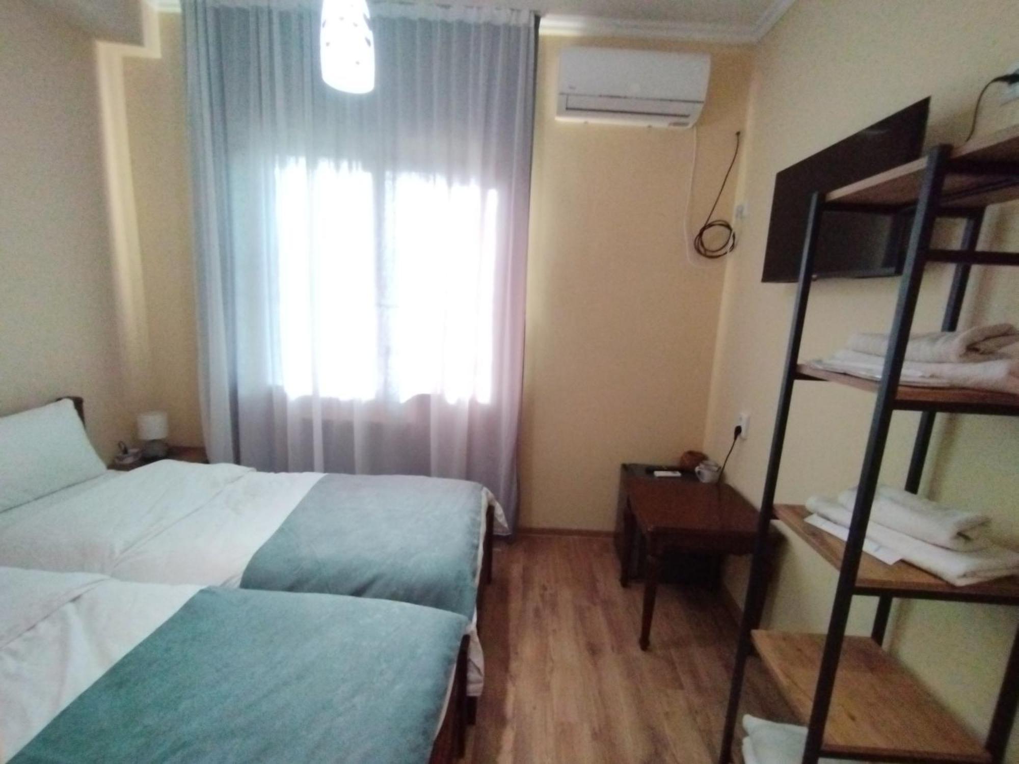 David Hotel Kutaisi Esterno foto
